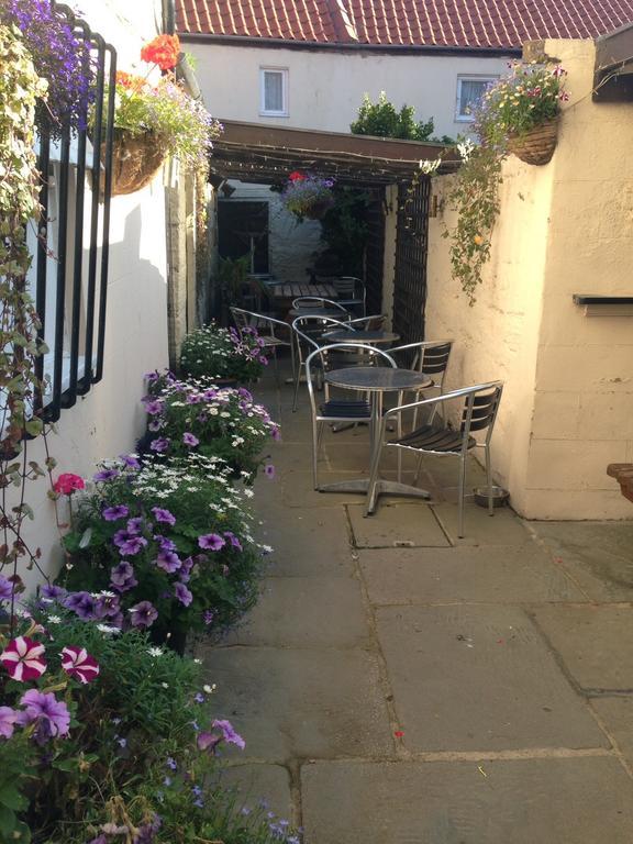 Bed and Breakfast The Royal George Staithes Zewnętrze zdjęcie